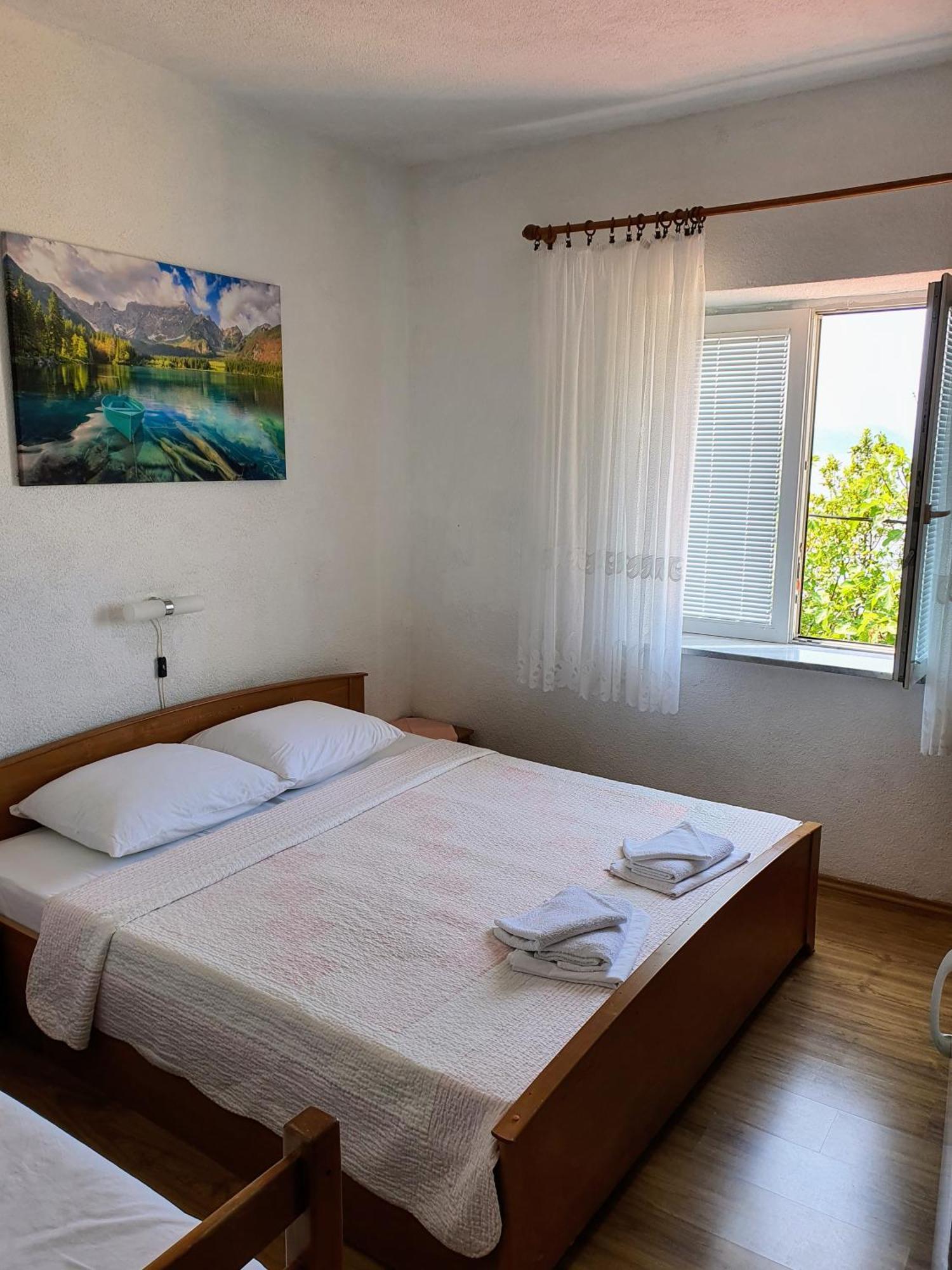 Apartments - Buffet 2B Sveti Juraj Phòng bức ảnh