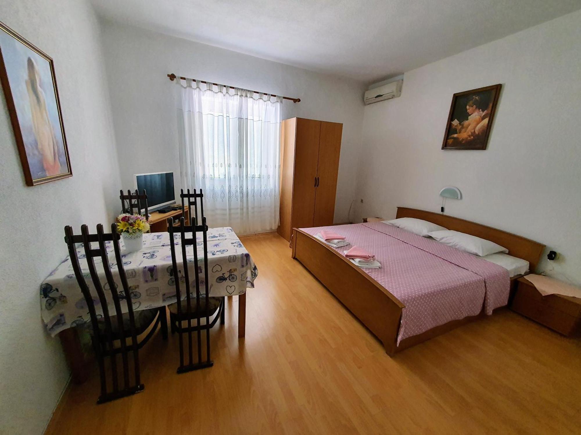 Apartments - Buffet 2B Sveti Juraj Phòng bức ảnh
