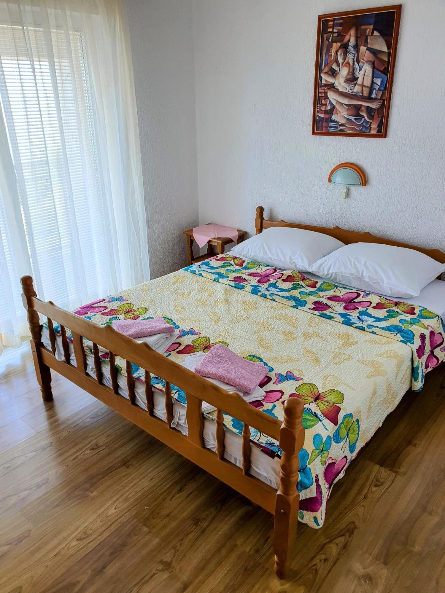 Apartments - Buffet 2B Sveti Juraj Phòng bức ảnh