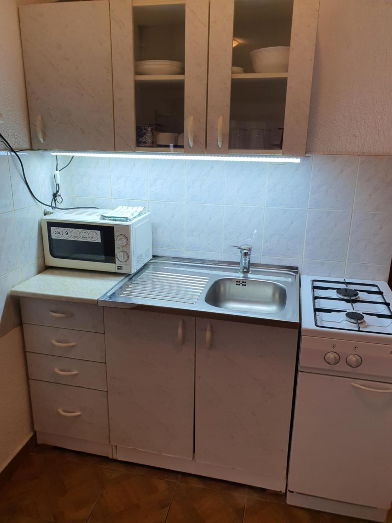 Apartments - Buffet 2B Sveti Juraj Phòng bức ảnh